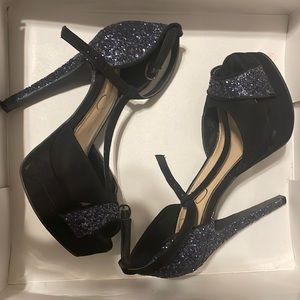 Jessica Simpson heels